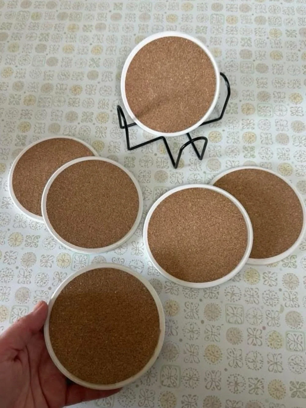 Marbled Round Coaster Set of 6 with Black Holder